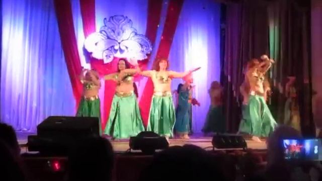 26.03.2016 Группа Латифа. Танец-шутка смотреть онлайн
