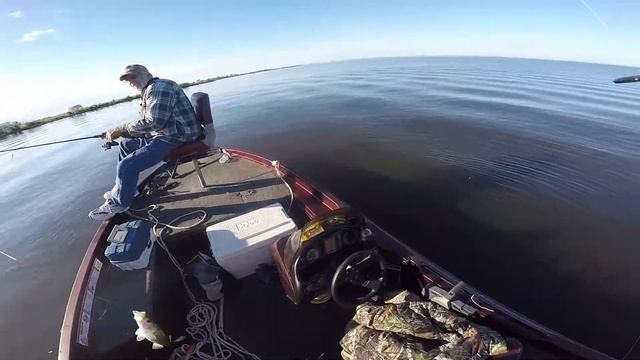Fall Fishing Speckled Trout Under Popping Cork(new rod and reel) смотреть онлайн