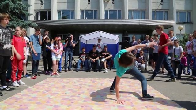 Компот -VS- BeatStyle Crew - 1/4 Breaking 5x5 - Sov'OK Battle 2013 смотреть онлайн