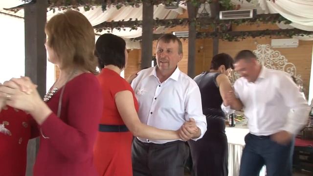 Ой на горі білий камень полька на українському весіллі весілля 2021р. смотреть онлайн
