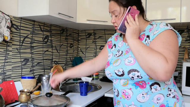 Моё утро ☕🥘 Лишь бы не уйти в минус 💵Как много нужно сделать 😎Скоро к морю✈️ смотреть онлайн