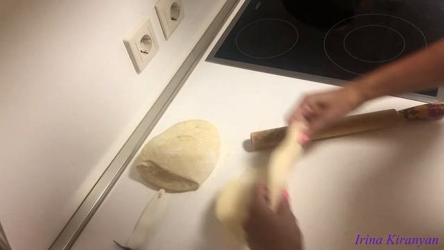 Хворост на кефире. Как приготовить тесто для хвороста. Испечь хворост.