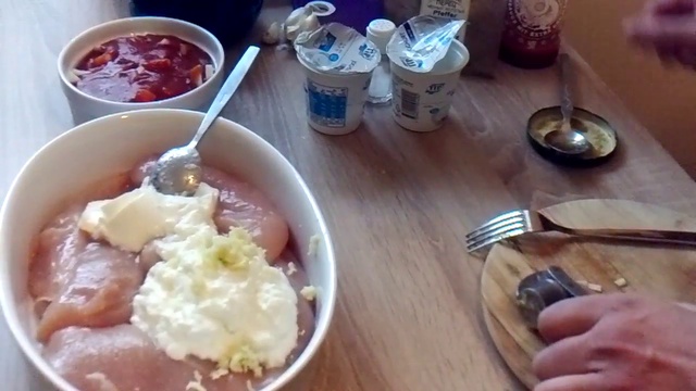 Грудика куриная в Йогурте