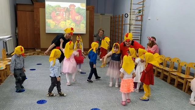 "Цыплята" Евтодьевой Аллы /ясли/ mp4 смотреть онлайн