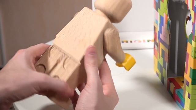 ЛЕГО пластик за 18 тысяч и деревянная минифигурка из официального магазина lego смотреть онлайн