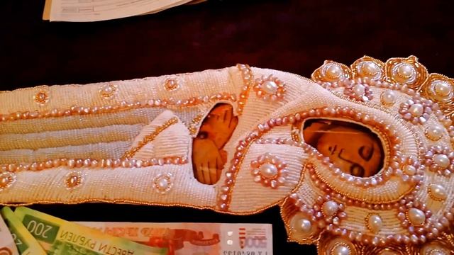 Считаем деньги. Какова себестоимость старинной, вышитой бисером и жемчугом иконы 19 века? смотреть онлайн