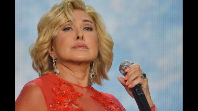 Успенская оказалась в бедственном положении за границей смотреть онлайн