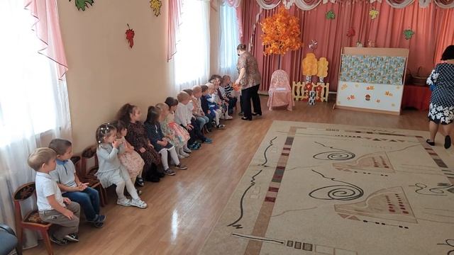 Осенний утренник . 2-я младшая группа .27.10.2020 смотреть онлайн