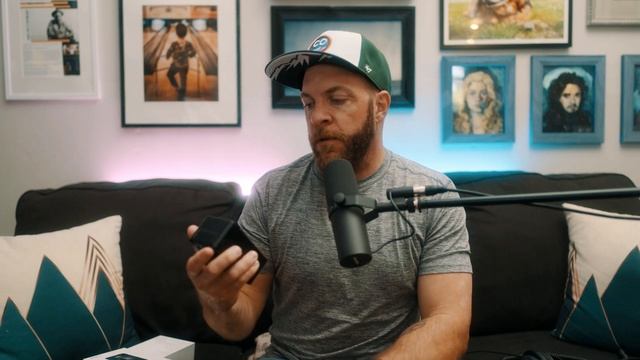 SmallRig VB99 V-Mount Battery Review смотреть онлайн