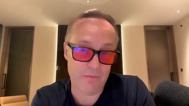 E151: WW3 risk, War with Iran?, 4.9% GDP, startup failures growing, new Speaker & more смотреть онлайн