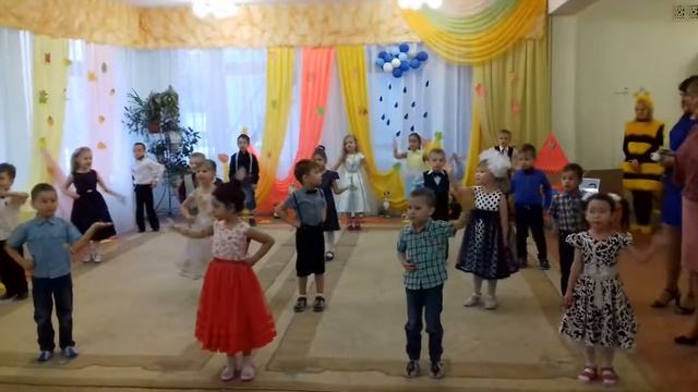 Осенний праздник 2017(5) смотреть онлайн