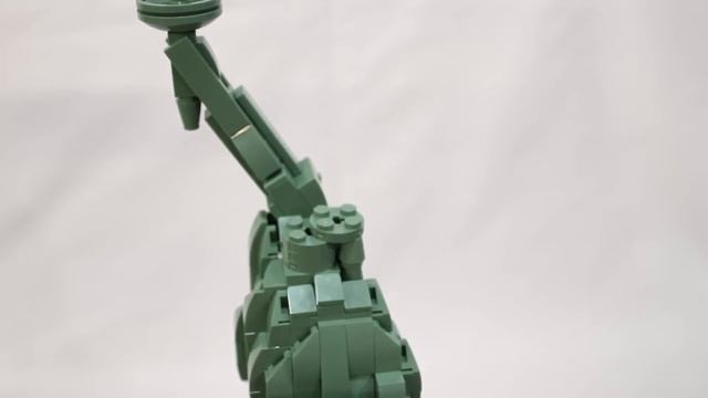 LEGO 21042 Statue of Liberty Facelift Tutorial смотреть онлайн