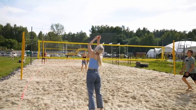 Отдых у воды в Подмосковье на Sunset Beach Moscow: баня на воде, пляж, беседки, водные развлечения. смотреть онлайн