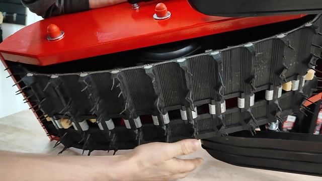 Детский мини снегоход ВЖИК смотреть онлайн