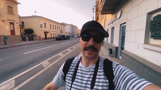 Живу возле Кремля за 25 000 в месяц. Замосковречье. смотреть онлайн