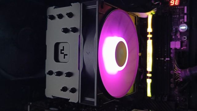Вращение вентилятора процессорного кулера AG500 BK ARGB 1844 rpm смотреть онлайн