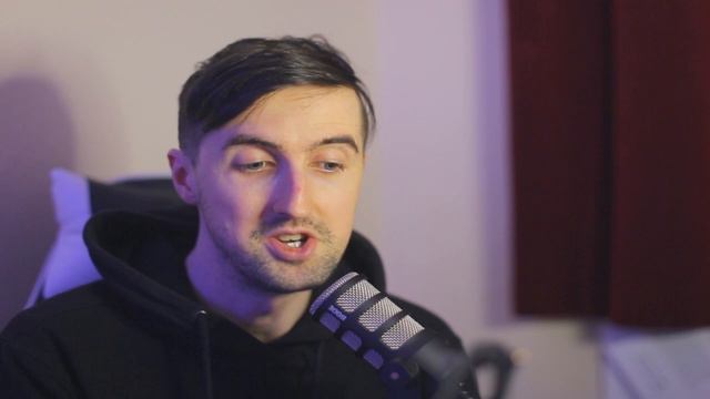 The Wiggle that broke tarkov - Lionz Reacts смотреть онлайн
