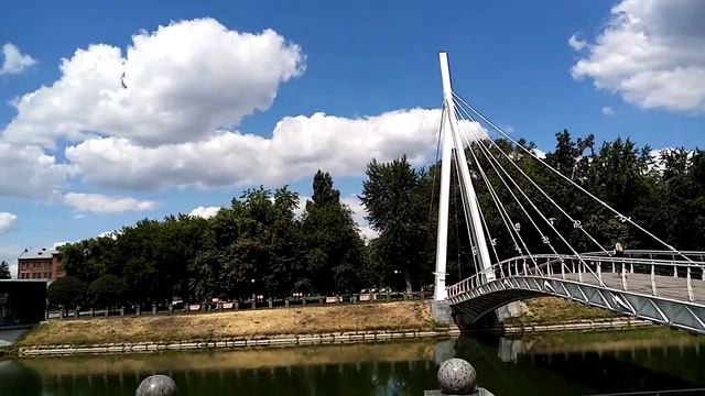 Харьковский Подол с мостом через реку Харьков. смотреть онлайн