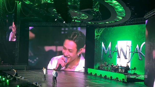 Bang Chan singing "Ikaw" by Yeng Constantino | Stray Kids in Manila Day 2 [03.12.2023] смотреть онлайн
