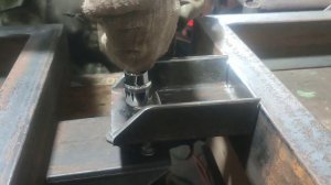 УЗЕЛ ПЕРЕЛОМА на ШАРОВЫХ опорах