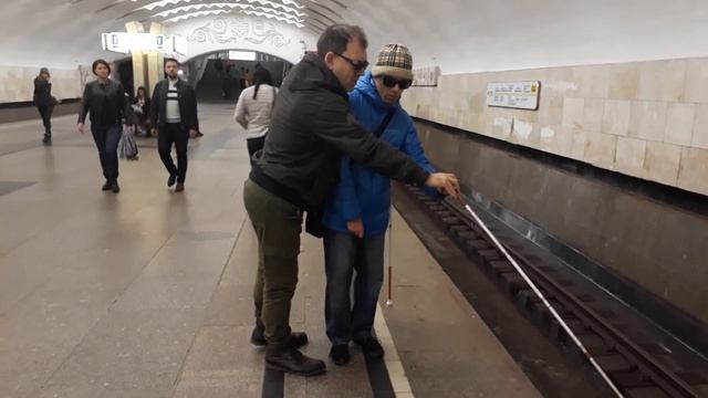 Учусь ездить в московском метро 27 10 2018 Станция Перово смотреть онлайн