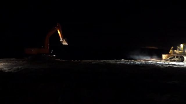 Работы по предотвращению выбросов свалочного газа на полигоне Ядрово смотреть онлайн