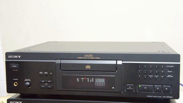 CD-проигрыватель Sony CDP-XA2ES CD-PLAYER смотреть онлайн