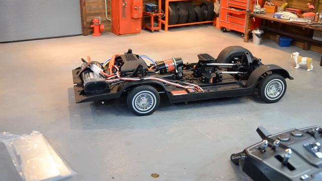 Unboxing & Testing The Redcat 64 Impala RC Hopping Lowrider, Sixtyfour RCcar