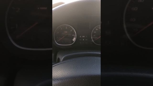 Рено Дастер 2.0 f4r плавают оборот и глохнет на холостых смотреть онлайн