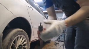 Как поменять порги? Замена порогов Toyota.