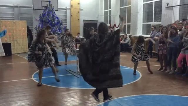 Первобытное общество смотреть онлайн