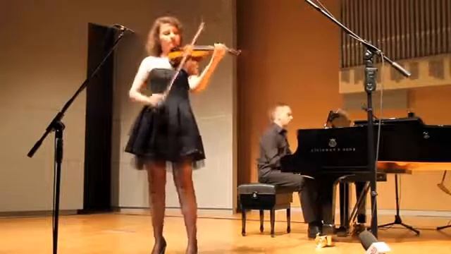 Agnieszka Jaworska - P.Sarasate: Danza Española No.6 - Zapateado Op.23 No.2 (W. Majchrowicz akomp.) смотреть онлайн