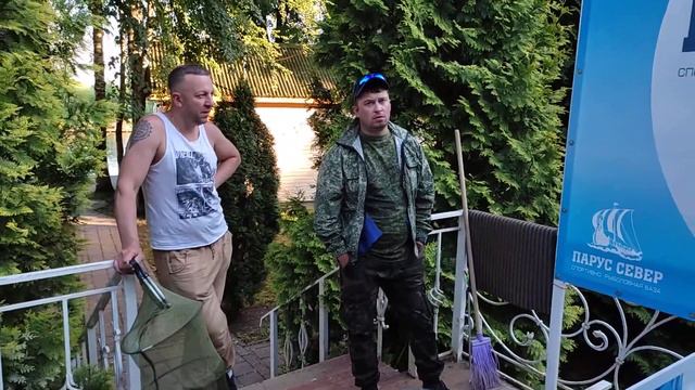 интервью с гостями 1 смотреть онлайн