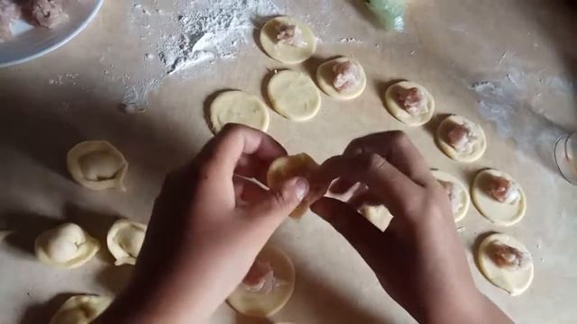 Как лепить пельмени смотреть онлайн