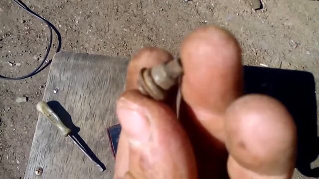 Залудил,запаял крыло Уаз! Часть 2. смотреть онлайн