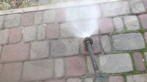 Лучший способ очистки брусчатки  и других поверхностей от загрязнений