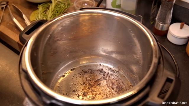 Easy Instant Pot Pot Roast (Tender and Juicy) смотреть онлайн