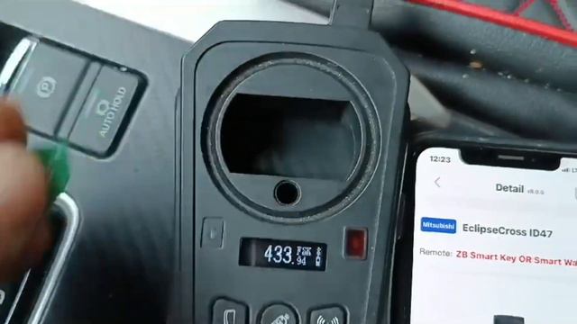 MITSUBISHI ECLIPSE CROSS 2022 - Ersatzschlüssel - spare key programming - Autel IM608 смотреть онлайн