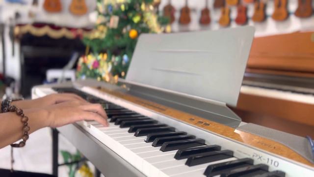 Mùa Đông Năm Ấy ( Piano Giáng sinh Thánh Ca ) Px110 Casio 0353685457 смотреть онлайн