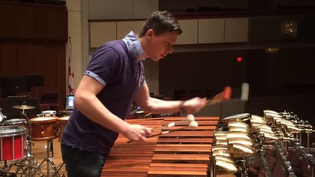 Martin Grubinger warms up in the Concert Hall смотреть онлайн