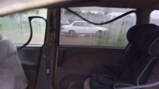 потолочный монитор в эстиму смотреть онлайн