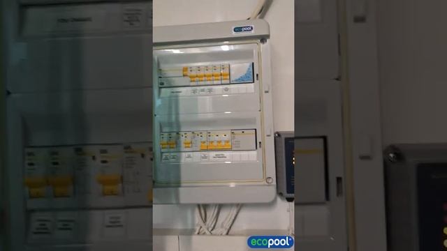 Переливной бассейн из полипропилена Ecopool с детской зоной и СПА смотреть онлайн