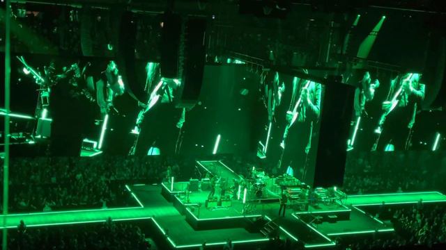 Roger Waters - Money @ Royal Arena, København 17/4-2023 смотреть онлайн