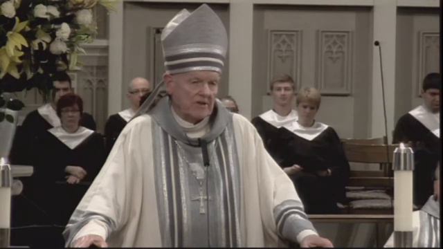 Holy Thursday Mass of the Lord's Supper, Bishop Walter A. Hurley Homily, Diocese of Grand Rapids смотреть онлайн