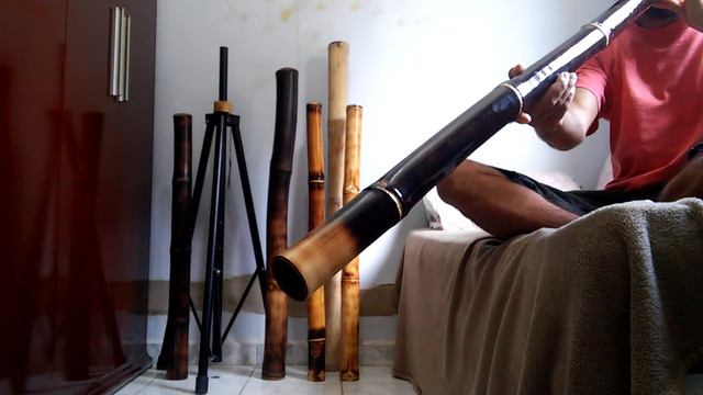 Didgeridoo Bambu Key F смотреть онлайн