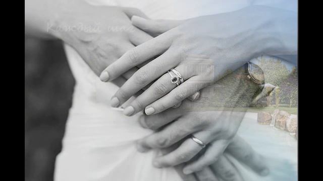 "Так бывает ютятся в однушке..." Трогательный стих о счастье.. смотреть онлайн
