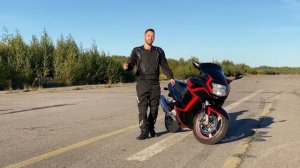 Обзор Honda CBR 1100XX Blackbird. Хонда сбр Дрозд - самый быстрый мотоцикл в мире, тест-драйв разго