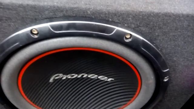 PIONEER TS-W304R + BLAUPUNKT GTA-270 смотреть онлайн