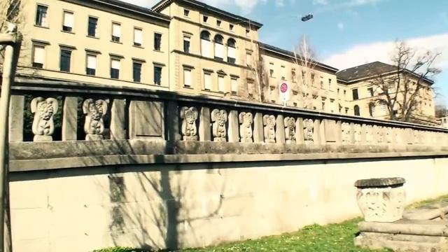 Трейсер против города. Паркур.