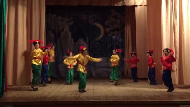 И. Зубков, С. Осиашвили «Скоморохи» смотреть онлайн
